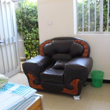 Хостел Bahir Dar Backpackers Экстерьер фото